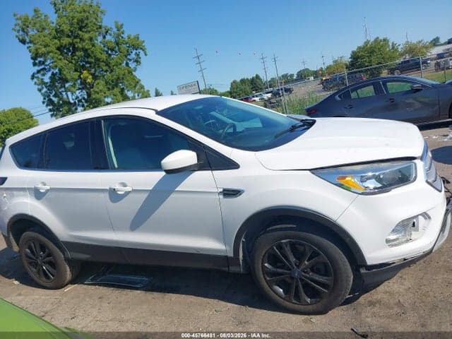 2019 FORD ESCAPE SE 13