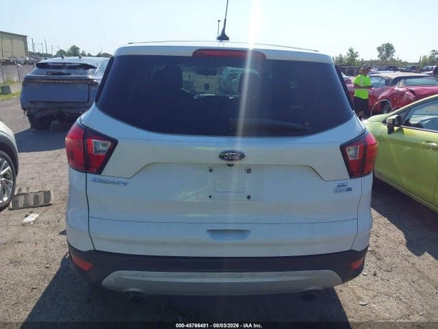 2019 FORD ESCAPE SE 16