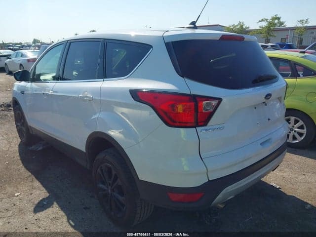 2019 FORD ESCAPE SE 3