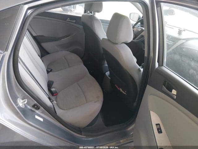 2017 HYUNDAI ACCENT SE 8