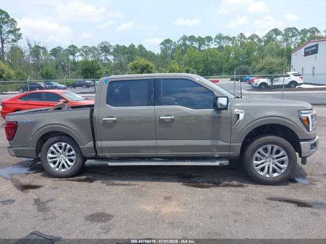 2025 FORD F-150 LARIAT 13