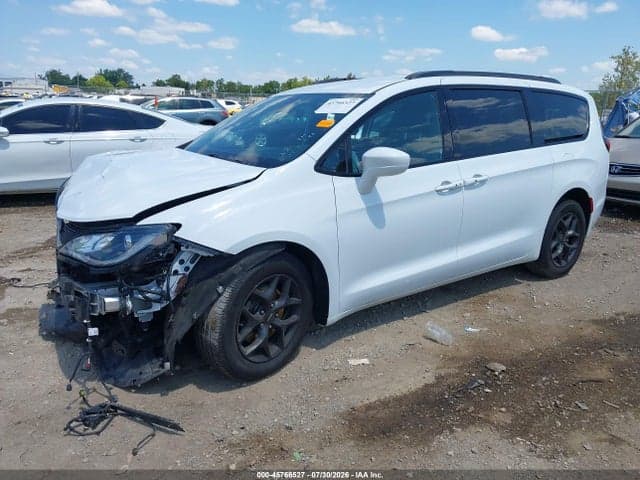 2018 CHRYSLER PACIFICA TOURING L 2