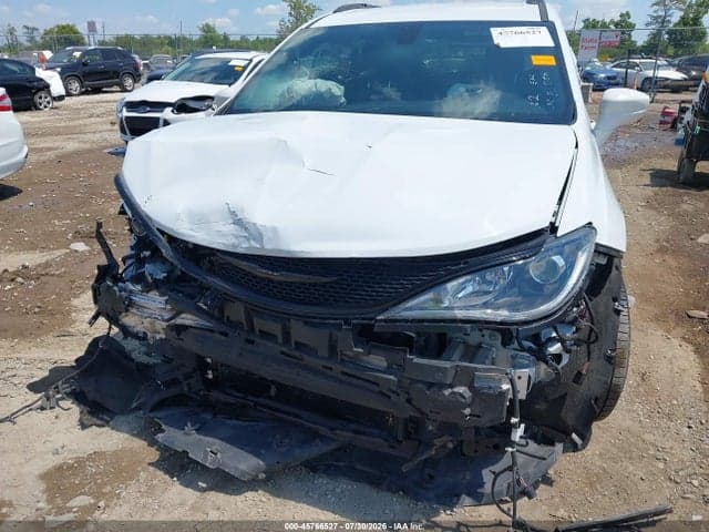 2018 CHRYSLER PACIFICA TOURING L 6