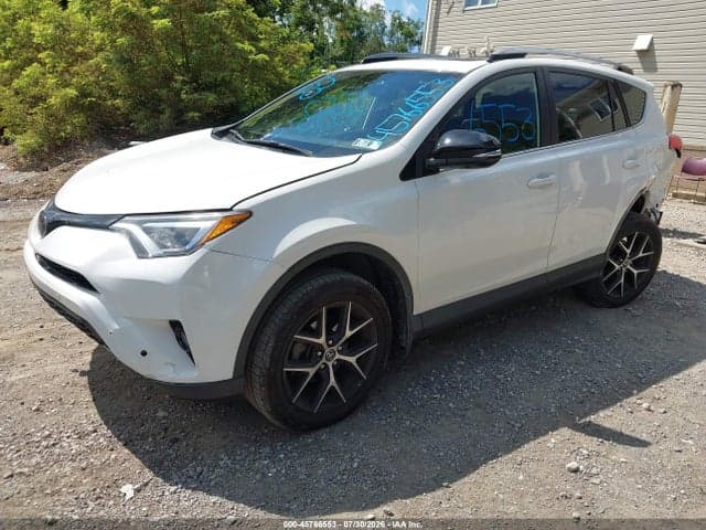 2018 TOYOTA RAV4 SE 2
