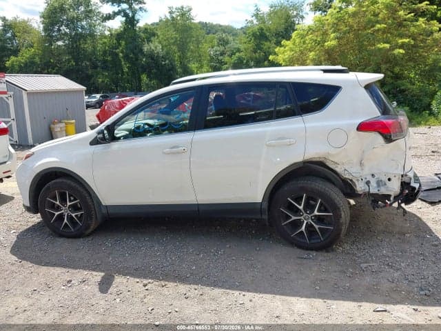 2018 TOYOTA RAV4 SE 15