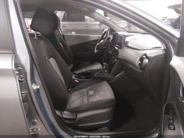 2020 HYUNDAI KONA SE 5