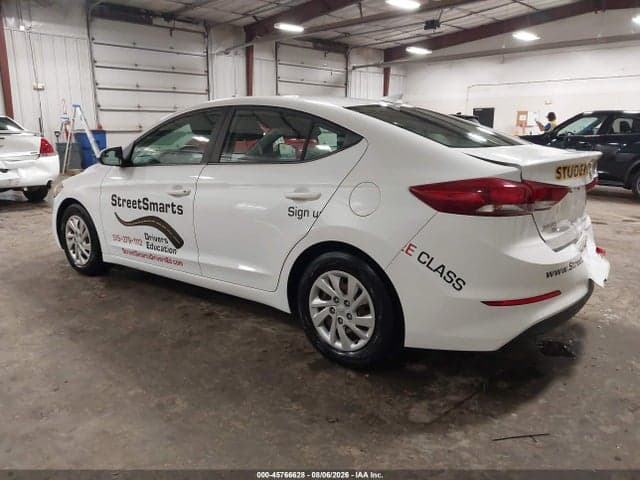 2017 HYUNDAI ELANTRA SE 3