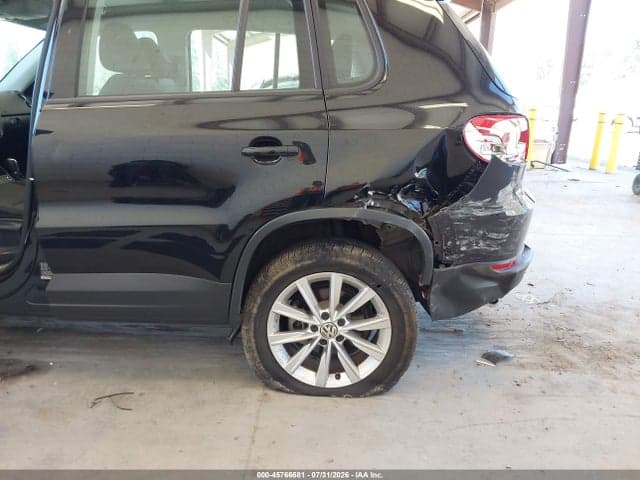2017 VOLKSWAGEN TIGUAN 2.0T/2.0T S 6