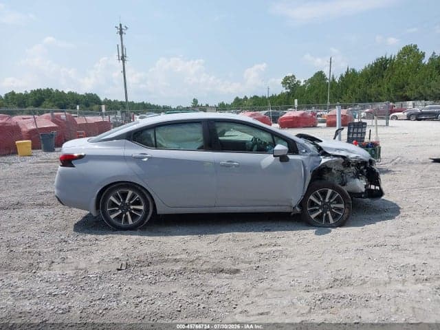 2025 NISSAN VERSA 1.6 SV 13