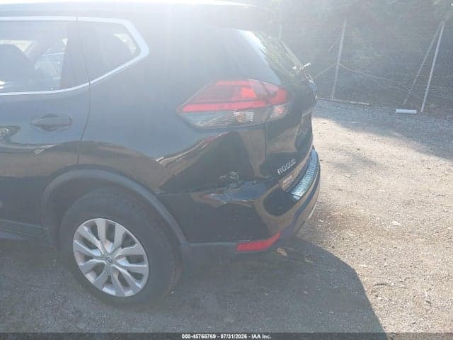 2017 NISSAN ROGUE S 6