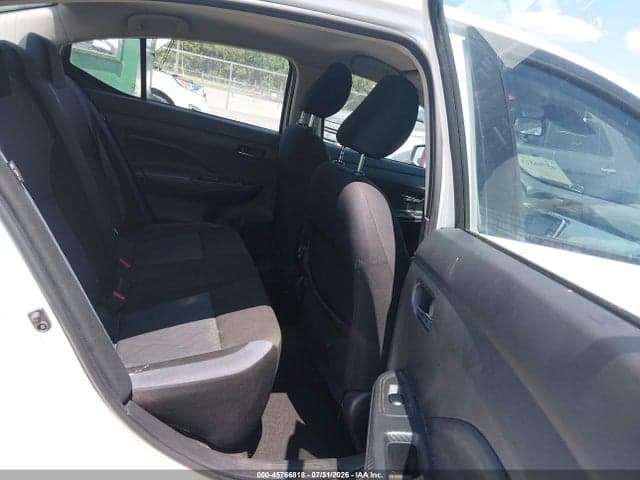 2024 NISSAN VERSA 1.6 SV 8