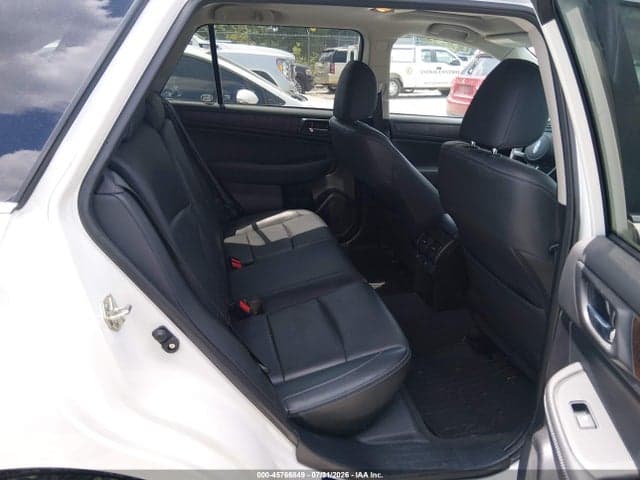 2017 SUBARU OUTBACK 2.5I LIMITED 8