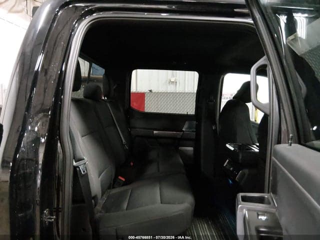2023 FORD F-150 XLT 8