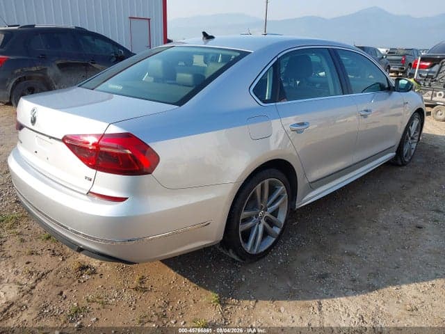 2017 VOLKSWAGEN PASSAT 1.8T R-LINE 4