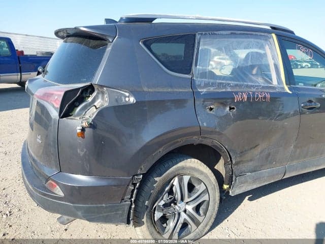 2017 TOYOTA RAV4 LE 6