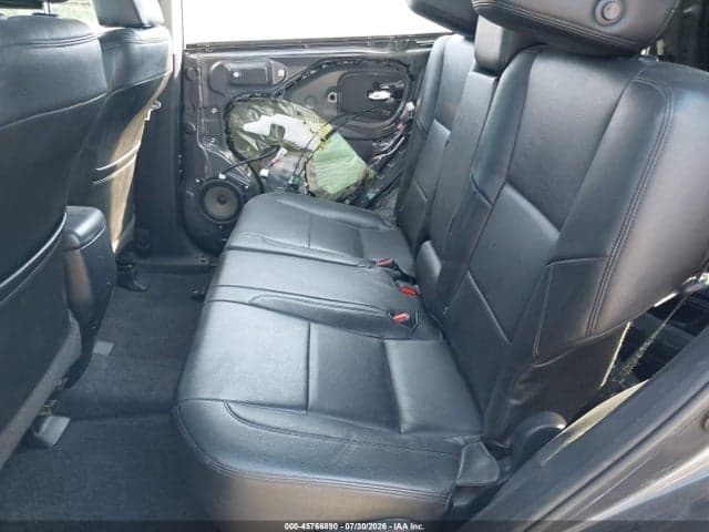2017 TOYOTA RAV4 LE 8