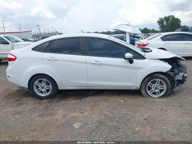 2019 FORD FIESTA SE 14