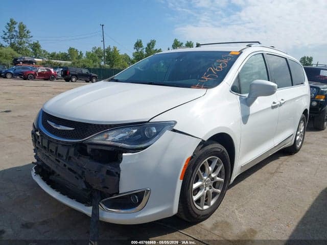 2020 CHRYSLER PACIFICA TOURING L 2