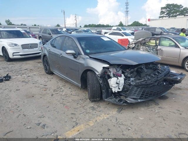 2026 TOYOTA CAMRY SE 1