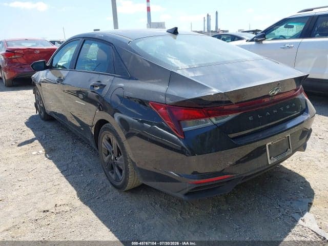 2021 HYUNDAI ELANTRA SEL 3