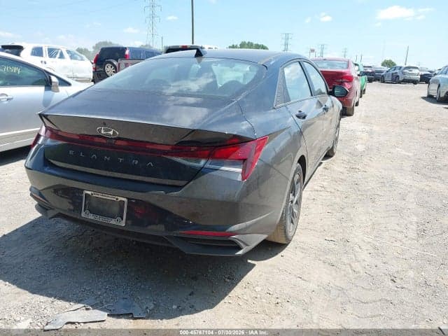 2021 HYUNDAI ELANTRA SEL 4