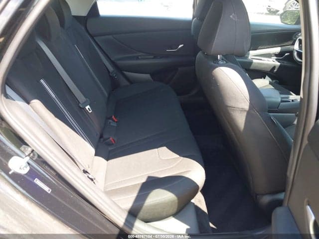 2021 HYUNDAI ELANTRA SEL 8