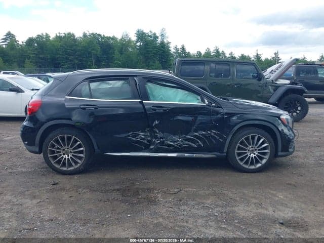 2019 MERCEDES-BENZ GLA 250 4MATIC 13
