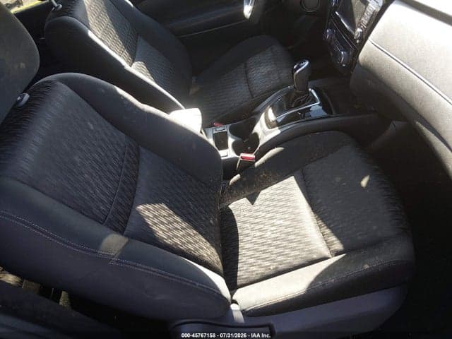 2018 NISSAN ROGUE SV 17