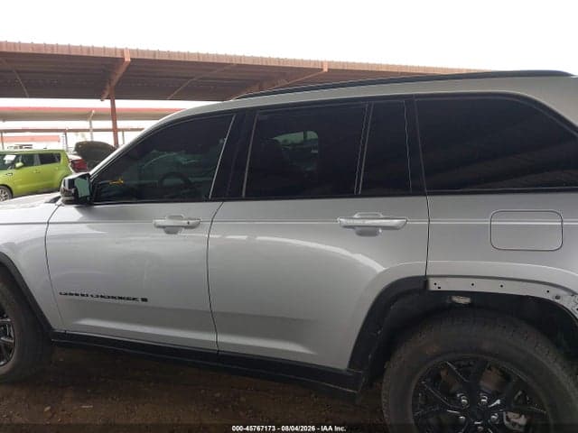 2025 JEEP GRAND CHEROKEE ALTITUDE 4X4 15