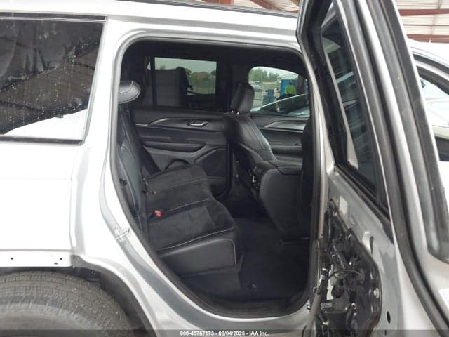 2025 JEEP GRAND CHEROKEE ALTITUDE 4X4 8