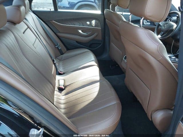 2017 MERCEDES-BENZ E 300 4MATIC 8