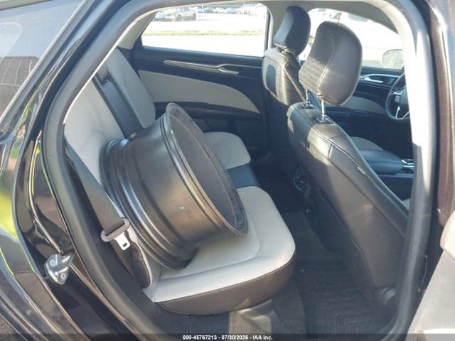 2020 FORD FUSION SE 8