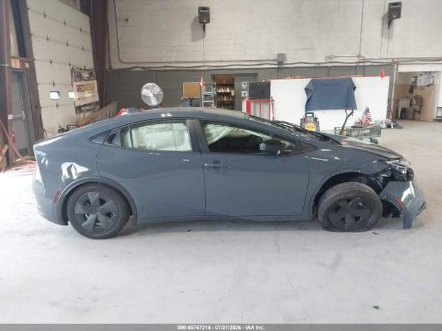 2025 TOYOTA PRIUS LE AWD-E 13