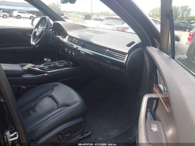 2017 AUDI Q7 3.0T PREMIUM 5