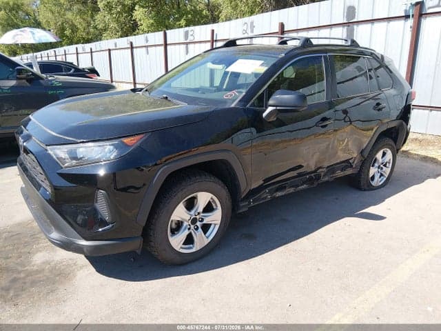 2019 TOYOTA RAV4 LE 2