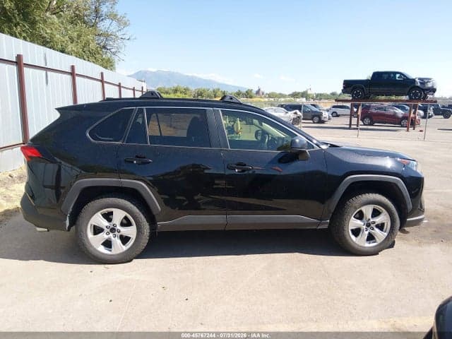 2019 TOYOTA RAV4 LE 13