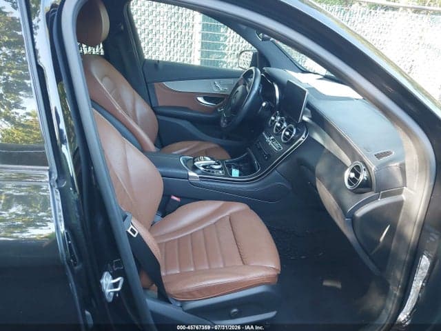 2018 MERCEDES-BENZ AMG GLC 43 4MATIC 5
