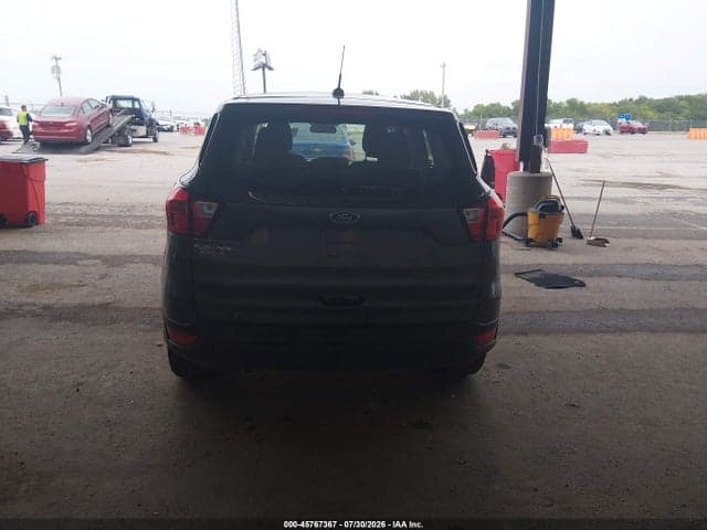 2019 FORD ESCAPE S 17