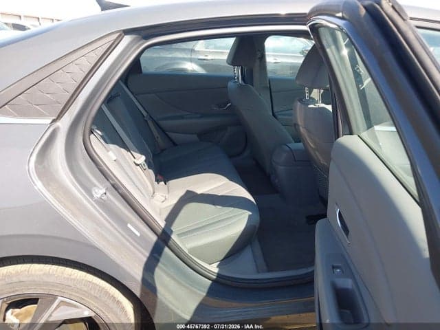 2025 HYUNDAI ELANTRA SEL CONVENIENCE 8