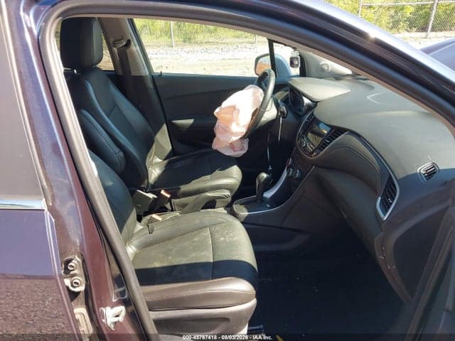 2019 CHEVROLET TRAX LT 5
