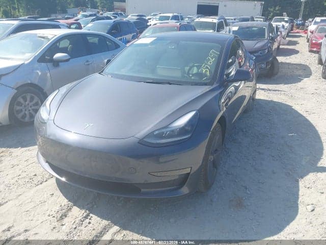2022 TESLA MODEL 3 REAR-WHEEL DRIVE 2