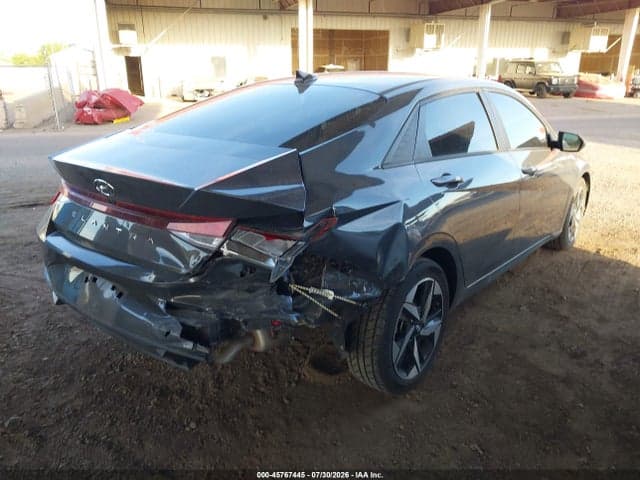 2023 HYUNDAI ELANTRA SEL 4