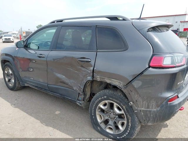 2019 JEEP CHEROKEE TRAILHAWK 4X4 6