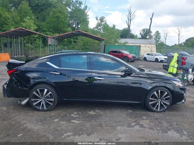 2021 NISSAN ALTIMA PLATINUM INTELLIGENT AWD 13