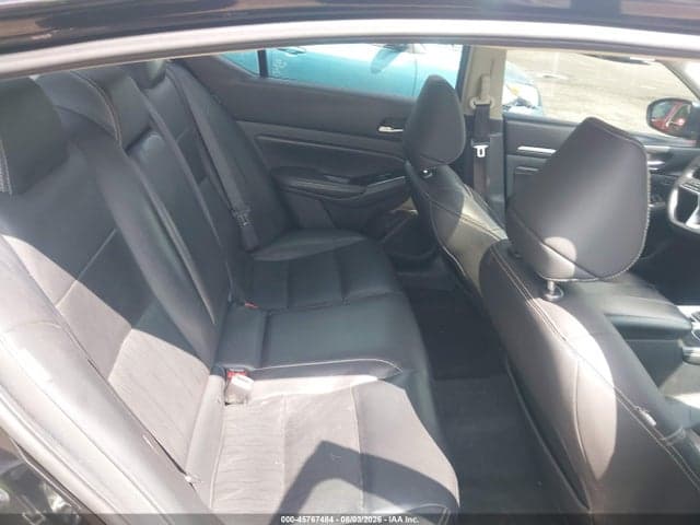 2021 NISSAN ALTIMA PLATINUM INTELLIGENT AWD 8