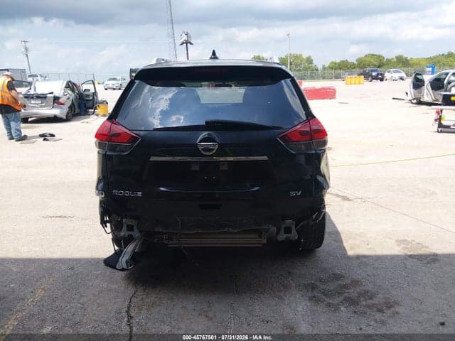 2018 NISSAN ROGUE SV 17
