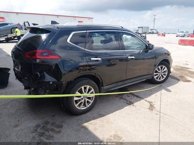 2018 NISSAN ROGUE SV 4