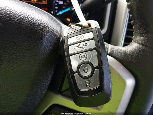 2020 FORD F-350 LARIAT 11