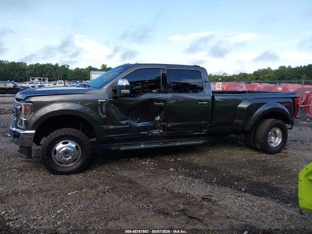 2020 FORD F-350 LARIAT 15
