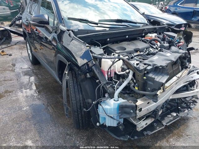 2020 TOYOTA RAV4 HYBRID XLE 19